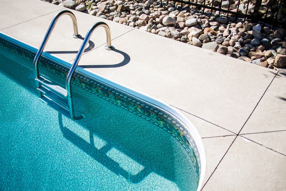 5 Reasons Why You Should Get a Gunite Swimming Pool